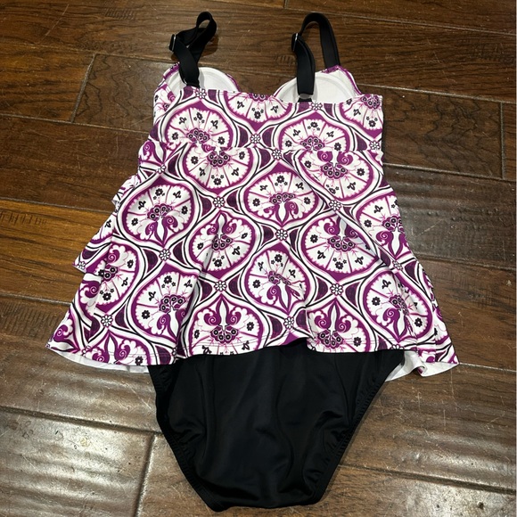 Swim Solutions Magenta Triple Tier Fauxkini Swimsuit Size 10 Beach Swimming - Picture 5 of 5